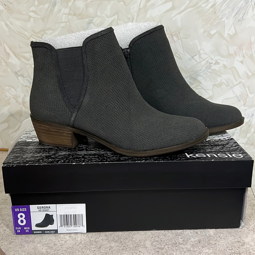 Kensie Gerona Booties NIB - Picture 2 of 7